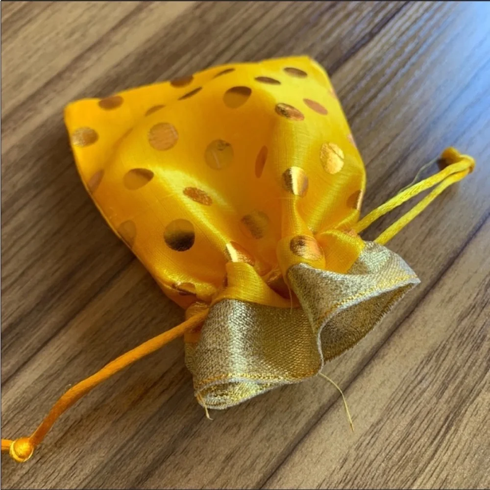 Lot of 10 Bright yellow & gold polka dot gift bags party favors Bollywood bag